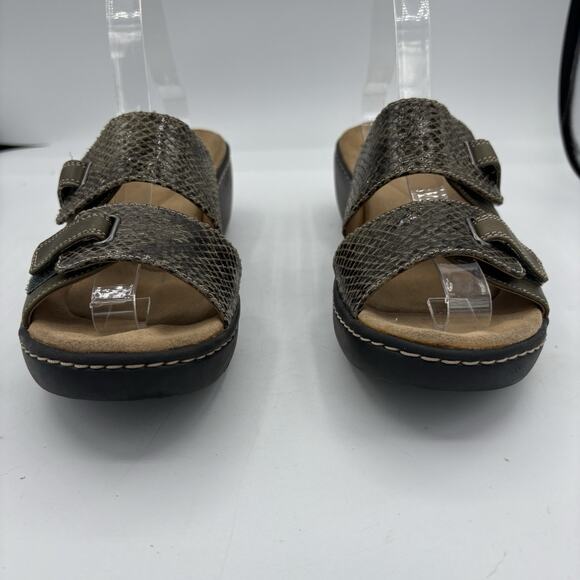 Clarks Sandals‎ Womens Size 10 Delana Fenela Wedge Heel Sandal Snake Print - Picture 5 of 10